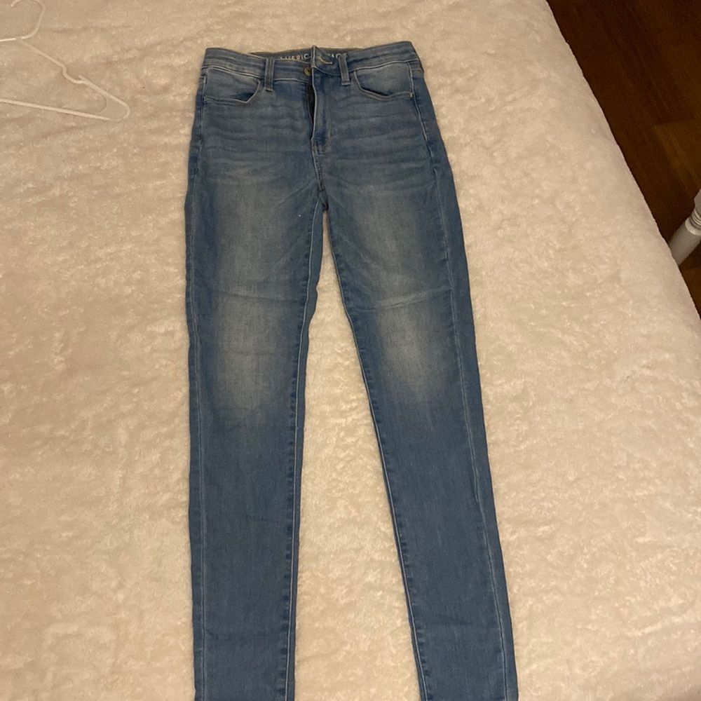 American eagle blue skinny jeans, size 4